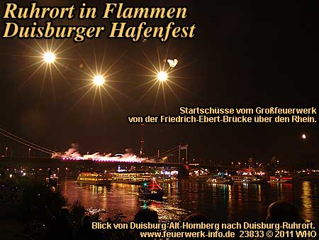 Ruhrort in Flammen, Duisburger Hafenfest. Startschsse vom Grofeuerwerk von der Friedrich-Ebert-Brcke ber den Rhein.
